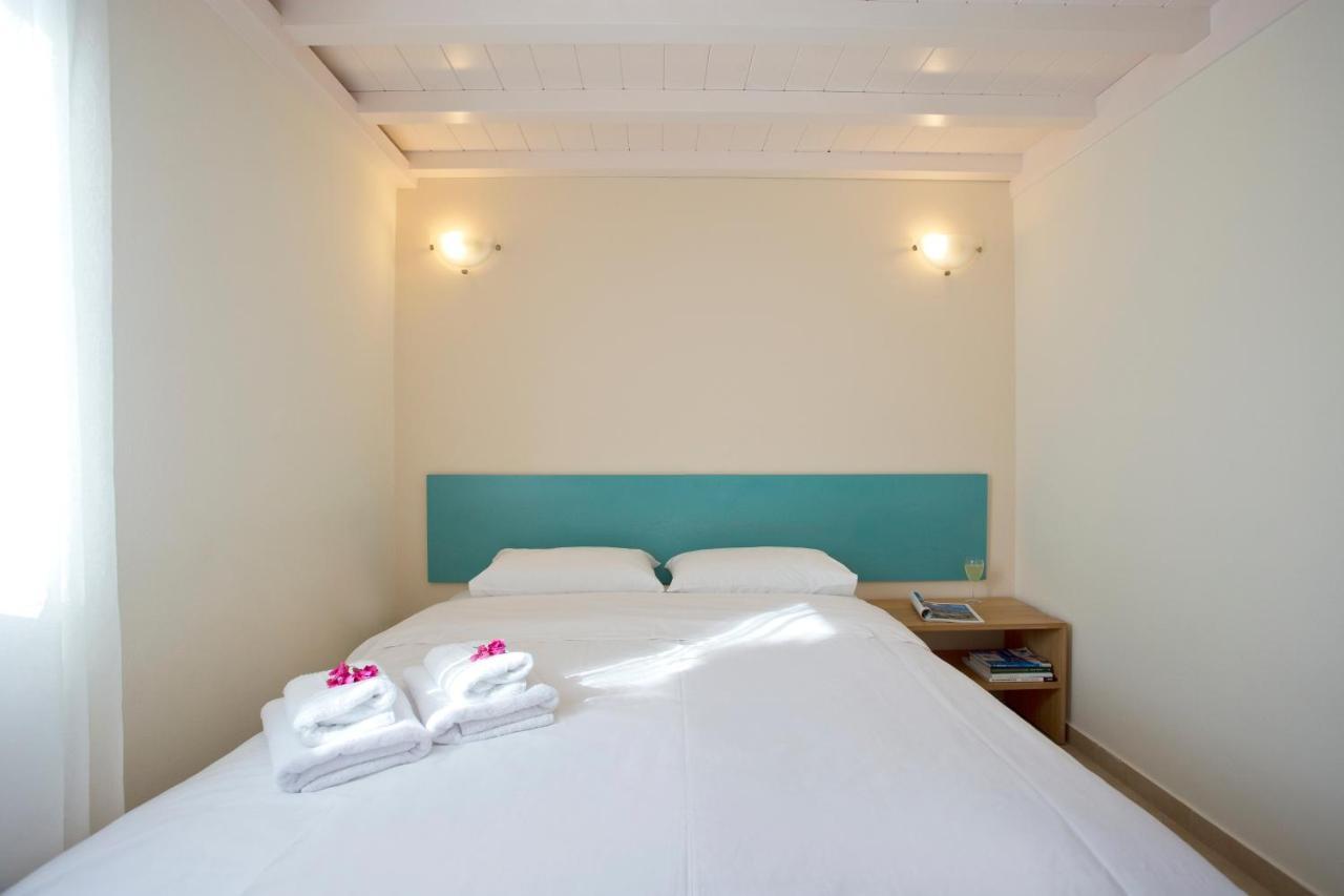 Santorini Med Homes - Sunday Apartment Mesaria Exterior photo