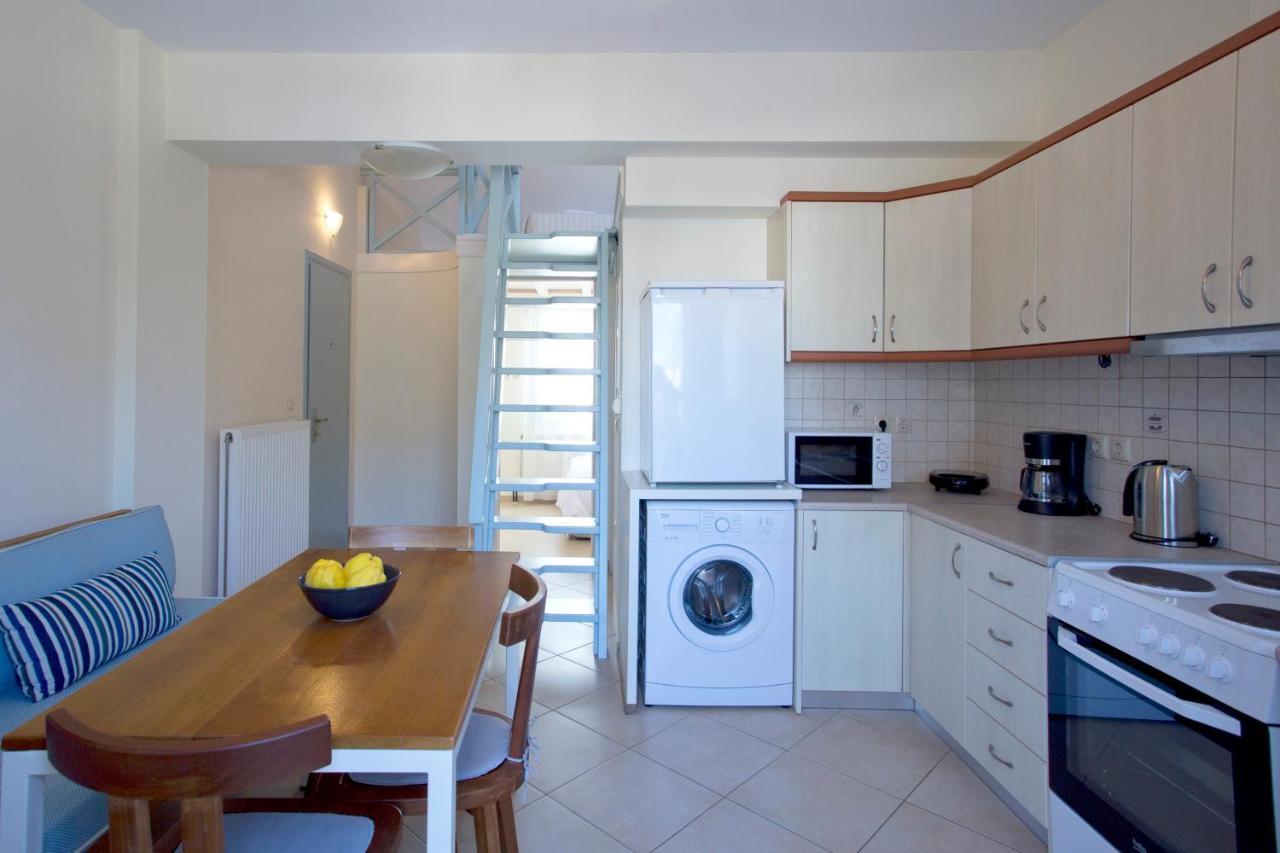 Santorini Med Homes - Sunday Apartment Mesaria Exterior photo