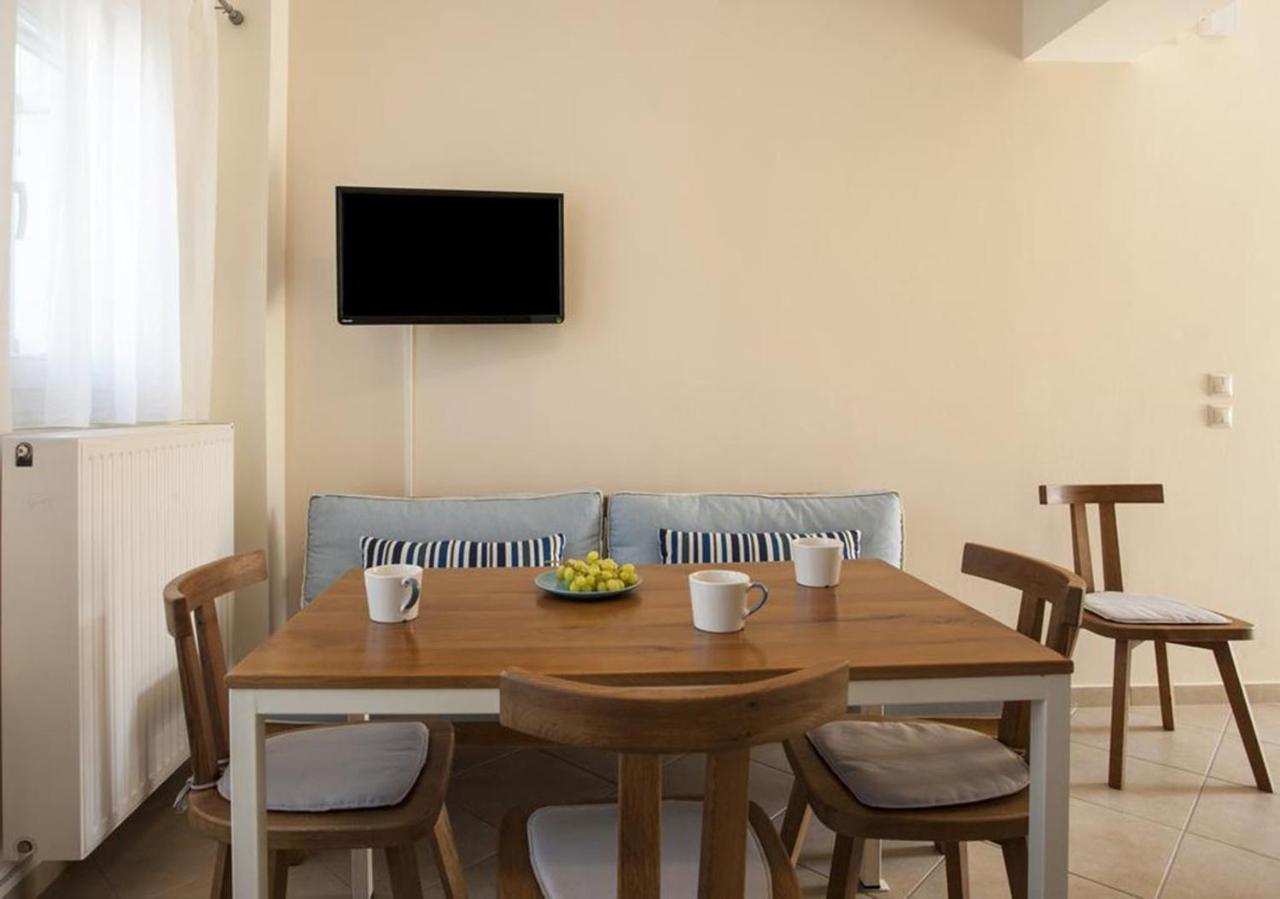 Santorini Med Homes - Sunday Apartment Mesaria Exterior photo